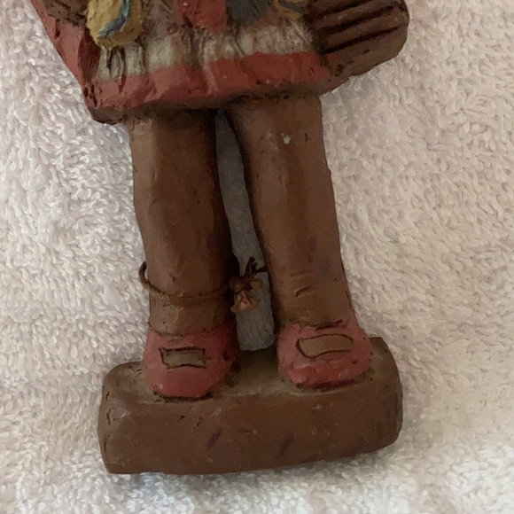 Native American Figure - Picture 4 of 6